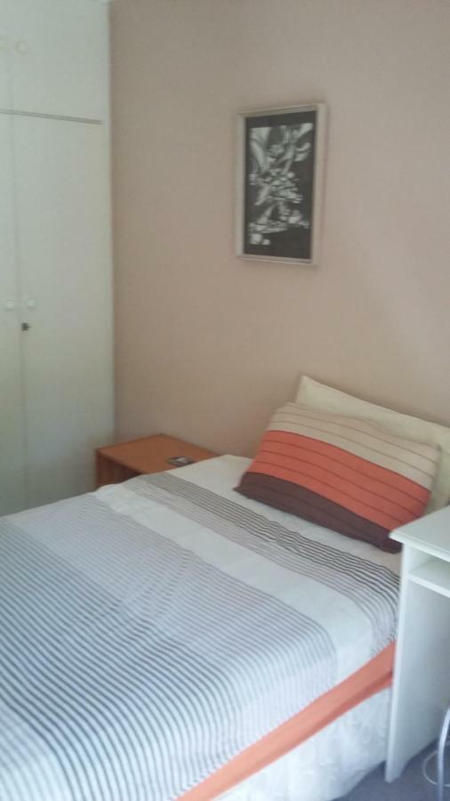 Hospedagem domiciliar 11 Lucius Way *